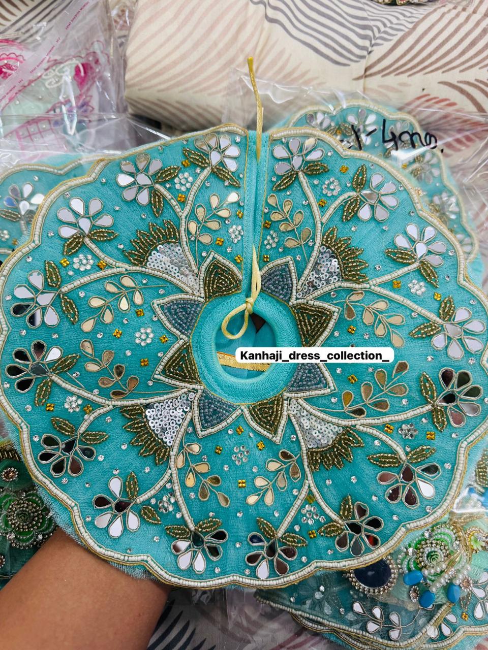 Handwork Poshak 32